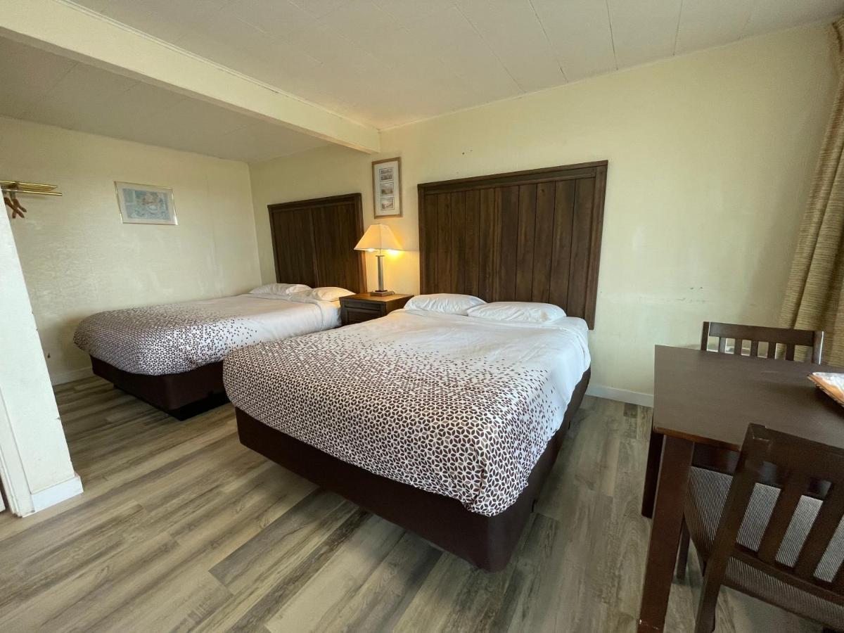 Holiday Motel Вестпорт Екстер'єр фото